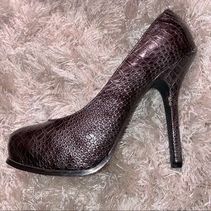SOLD Gray Snake-Skin Textured Platform Heels